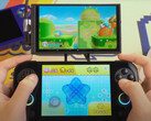 Anbernic har visat upp Nintendo DS-spel med dubbla skärmar på några nya handdatorer, inklusive RG476H på bilden. (Bildkälla: Anbernic)