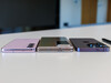 Jämförelse (från vänster): Samsung Galaxy S23, Magic V2, iPhone 14 Pro (Foto: Daniel Schmidt)