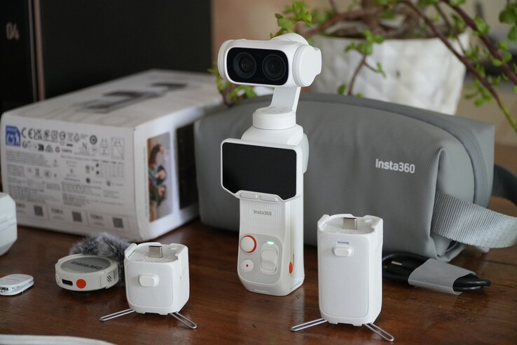Luna Ultra är utrustad med en 1/1,3-tums sensor med en bländare på f/2,0