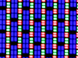 Sub-pixel matris