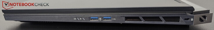 Höger: 2x USB-A (5 Gbps), Kensington