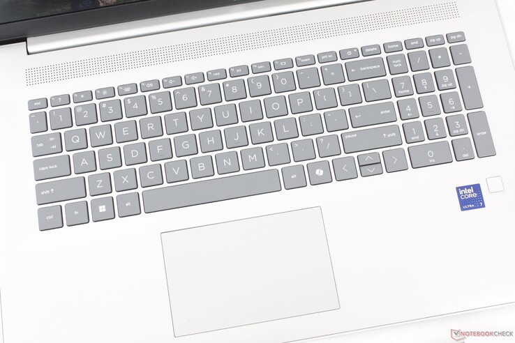 Medan klickplattan är liten på bara 11 x 7,5 cm är dragkraften och återkopplingen i övrigt smidig respektive klickande