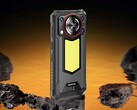 Oukitel WP53 Pro smartphone har kommit med en uppsjö av hållbarhetsfunktioner för camping- och äventyrsentusiaster. (Bildkälla: Oukitel)