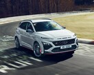 Hyundai Kona N prestanda-SUV kör på en racerbana. (Bildkälla: Hyundai)
