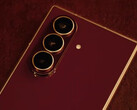 Samsung W26 i färgalternativet Dan Xi Red. (Bildkälla: Samsung) 