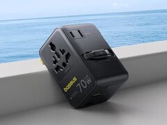 Baseus EnerCore CG11 Universal Travel Adapter (bilden) är nu tillgänglig i USA. (Bildkälla: Baseus)