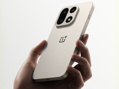 OnePlus 15 kan lanseras i Kina den 27 oktober 2025. På bilden: baksidan av telefonen. (Bildkälla: OnePlus)