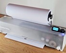 Openprinter är utformad för att vara kompakt, lätt att reparera och enkel att fylla på.