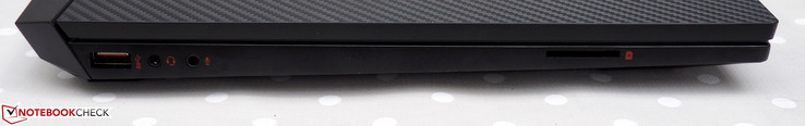 Vänster sida: USB 3.1 Gen1 Typ A, 3.5 mm hörlursanslutning, 3.5 mm mikrofonanslutning, SD-kortläsare