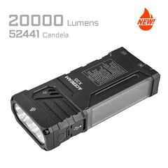 Acebeams X35 med sidoljus och tre kraftfulla LED-lampor framtill.