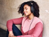 De nya HD505 over-ear-hörlurarna är tänkta att erbjuda avancerat ljud till mellanklasspriser (Bildkälla: Sennheiser)