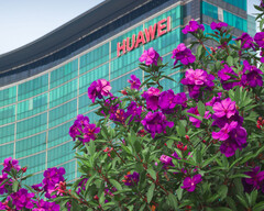 En grupp av Huaweis amerikanska patent, vars omfattning inte har offentliggjorts, kommer att överföras till Qualcomm när tillsynsmyndigheterna godkänner försäljningen.