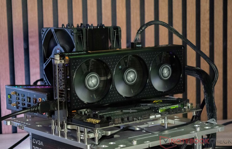 Mätning av ljudnivå från XFX Speedster QICK 308 Radeon RX 7600 Black Edition