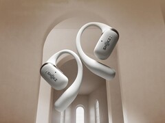 Shokz OpenFit 2 Plus-öronsnäckorna har samma design som modellen som inte är Plus. (Bildkälla: Shokz)