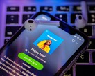 Användare med ett gratis Spotify-konto kan äntligen välja låtar direkt. (Bildkälla: omid armin)