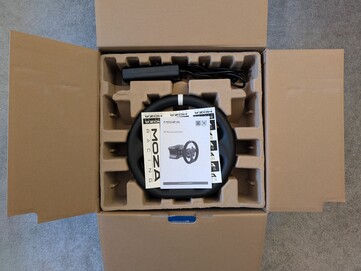 Moza R5 Racing paketförpackning.