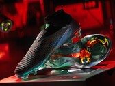 Nike Phantom 6 "EA Sports FC" är en fotbollssko i toppklass. Phantom 6 finns nu tillgänglig på EA Sports FC 26 och i detaljhandelsbutiker. (Bild: Nike)