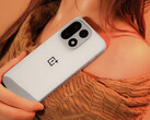 OxygenOS 16 kommer att presenteras fullt ut den 16 oktober 2025. På bilden: en kampanjbild av OnePlus 15. (Bildkälla: OnePlus)
