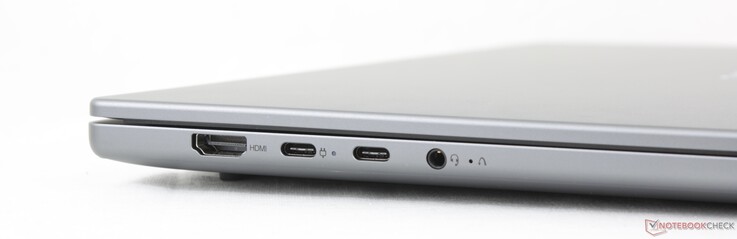 Vänster: HDMI 1.4b, 2x USB-C med DisplayPort 1.4 + Power Delivery 3.0, 3,5 mm headset, OneKey Recovery