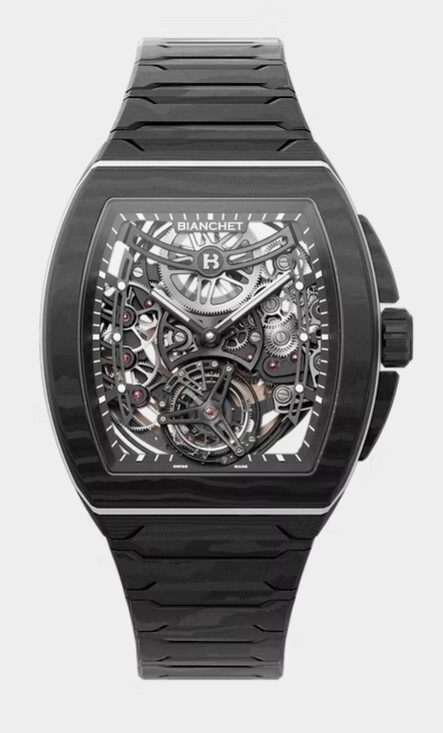 Bianchet B 1.618 UltraFino Carbon med intrikat tourbillonrörelse och monobloc kolfiberfodral (Bildkälla: Bianchet Official Website)
