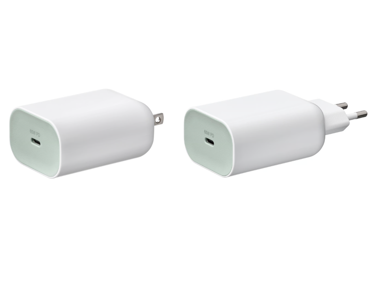 USA- (vänster) och EU-versionerna (höger) av IKEA Sjöss 65W USB-laddare med 1 port. (Bildkälla: IKEA)