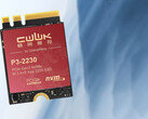 CWWK SSD. Kampanjbild med en blåvit gradient i bakgrunden