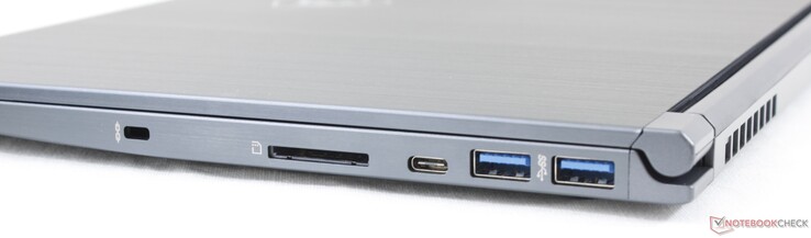 Höger: Kensington-lås, SD-kortläsare, USB Typ C 3.2 Gen. 1, 2x USB 3.2 Gen. 1