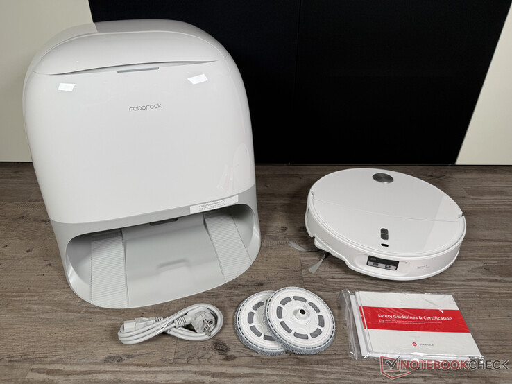 Omfattning av leveransen av Roborock Qrevo Curv 2 Pro