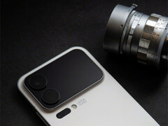 Xiaomi 17 Ultra förväntas ersätta Xiaomi 17 Pro Max före årets slut i Kina, den senare avbildad. (Bildkälla: Xiaomi)