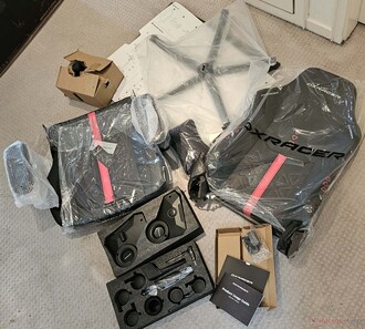 Allt detta är prydligt förpackat i lådan.