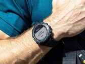 Garmins Descent Mk2 (bilden) bärbara enheter får en ny stabil uppdatering. (Bildkälla: Garmin)