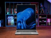 Lenovo ThinkBook Concept Flip med sin helt utfällbara skärm. (Bildkälla: Lenovo)