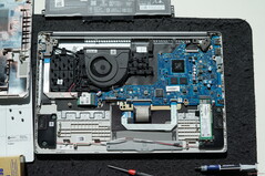 Demontering av HP 255 G10