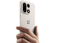 OnePlus 15 har ett trippel 50 MP-kamerasystem på baksidan och en 32 MP-skytt på framsidan. (Bildkälla: OnePlus)