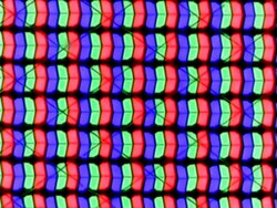 Sub-pixel matris