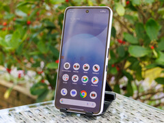 En läcka säger att Nothing planerar att släppa en light-version av Nothing Phone 3a (bilden). (Bildkälla: Notebookcheck)