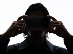 GT 8 Pro kan komma tidigare än OnePlus 15 på den globala marknaden. På bilden: en kampanjbild av GT 8 Pro. (Bildkälla: Realme)