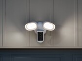 Ring Floodlight Cam Pro (bilden) är en av fyra nya 4K-säkerhetskameror. (Bildkälla: Ring)