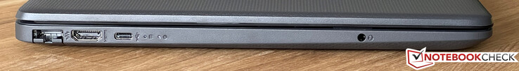 Vänster: Gigabit ethernet, HDMI, USB-C 3.2 Gen.1 (5 GBit/s), 3,5 mm ljuduttag