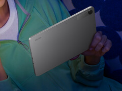 Xiaomi säljer Redmi Pad 2 SE i färgerna Dark Grey och Silver.