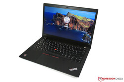 Recension av Lenovo ThinkPad T495. Recensionsex från campuspoint