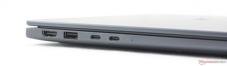 Vänster: HDMI 2.1, USB-A 3.2 Gen. 1 (5 Gbps), 2x USB-C Thunderbolt 4 med DisplayPort 2.1 + Power Delivery (100 W)