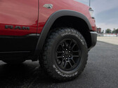 Ram 1500 med Hemi V8-motor och en ny "Symbol of Protest"-logotyp. (Bildkälla: Ram)