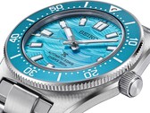 Närbild på Seiko Prospex 1965 Heritage Diver som visar den blå urtavlan, datumvisningen, de självlysande visarna och markeringarna samt boetten i rostfritt stål.
