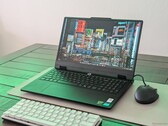 Recension av Lenovo LOQ Essential 15IRX11: RTX-gaming med enkelkanals-RAM
