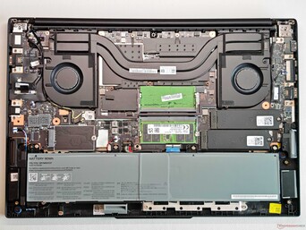 Kylaggregatet på ThinkPad P16v Gen 3 klarar 80 watt. (bildkälla: Notebookcheck)