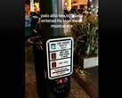 En TikTok (skärmdump) som visar den hackade knappen för övergångsställe i Palo Alto. (Bildkälla: rosecampau på TikTok)