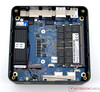 GMKtec NucBox M6 Ultra med demonterad ovansida
