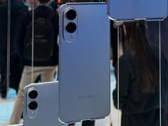 Galaxy S25 Edge är enligt uppgift fortfarande på väg mot en lansering under Q2 2025. (Bildkälla: via Max Jambor)