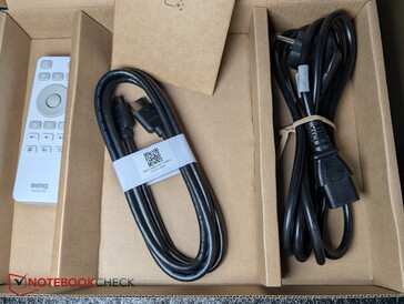 HDMI- och strömkabel